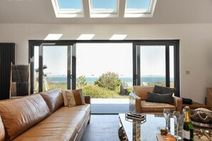 Interior - Waters Edge Beadnell (Chathill)