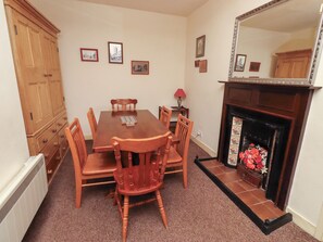 Cottage | Dining - Wayside Cottage (Alnwick)