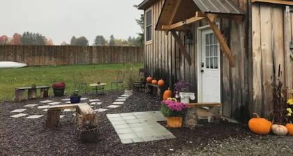 Peaceful Stay at Birds of a Feather Farm & Spa