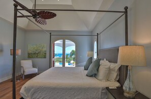 4 多间卧室、熨斗/熨衣板、免费 WiFi、床单