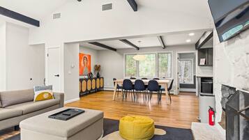 Smart TV, fireplace, offices