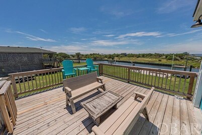 UPDATED for 2024! Waterfront dog friendly home on deep water with dock in Frisco