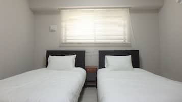Basic-Haus | 2 Schlafzimmer, Verdunkelungsvorhänge, kostenloses WLAN
