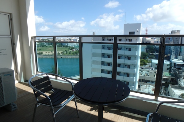 Basic House | 2 bedrooms, blackout curtains, free WiFi