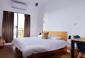 Desk, free WiFi - Unknownhouse (Liuqiu)