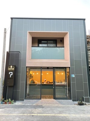 Exterior - Unknownhouse (Liuqiu)