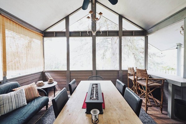 تناول الطعام