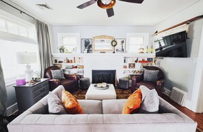 تلفزيون ذكي، مدفأة، �مكتب