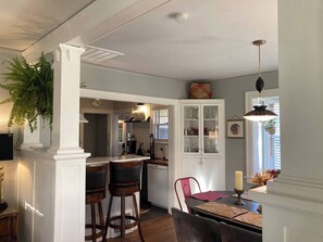 Dining - Artful Abode Main Level 1 BDRM Cottage (Sheridan)