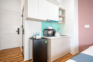 Fridge, microwave, cookware/dishes/utensils, cleaning supplies - Cozrum Homes - Autumn House (Ho Chi Minh City)