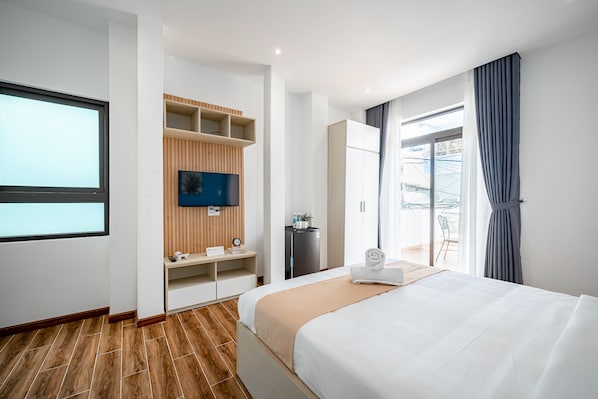 1 bedroom, premium bedding, free WiFi, bed sheets - Cozrum Homes - Autumn House (Ho Chi Minh City)