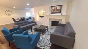 TV connectée, cheminée