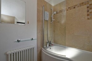 Bathroom - Turnstone Cottage (Belford)