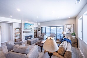 Uklassifisert bilde, 3 av 49, knapp