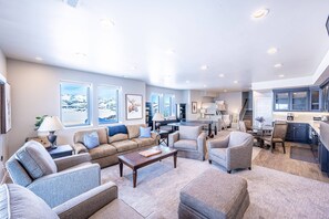 Uklassifisert bilde, 4 av 49, knapp