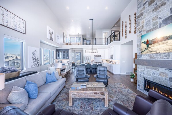 Smart TV, fireplace, DVD player