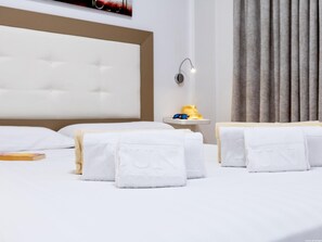 1 bedroom, iron/ironing board, WiFi