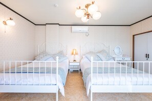 Free WiFi, bed sheets