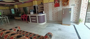 Goroomgo Gurukul Tarapith Kolkata