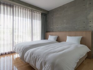 2 bedrooms, desk, free WiFi, bed sheets - Bosco Yomitan Resort Condminium (Yomitan)