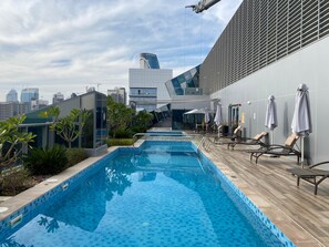 Piscine extérieure
