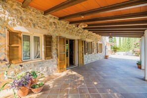 Terrace/patio - Villa "Can Porxet" with Private Pool, Terrace & Wi-Fi (Inca)