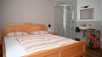 2 slaapkamers, een kluis op de kamer, reisbedje, gratis wifi