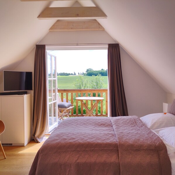 3 bedrooms, WiFi - Premium vacation home "Söss Diek" in Groß Schwansee on the Baltic Sea (Groß Schwansee)