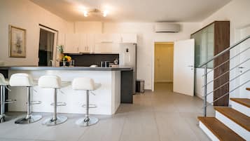 Deluxe-Villa, 3 Schlafzimmer, Meerblick | Eigene Küche | Kühlschrank, Mikrowelle, Ofen, Herdplatte