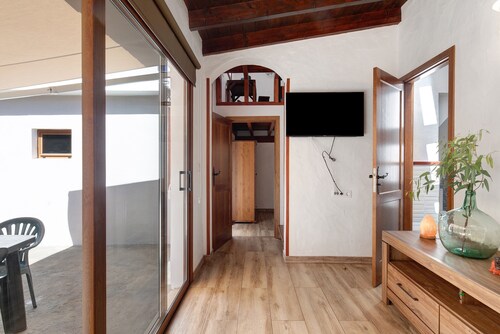 Holiday Apartment "Casita Ana" with Mountain View & Private Terrace