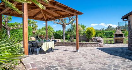 Villa "Villamorus 1" with Garden & Wi-Fi