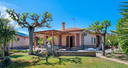 Villa "Villamorus 1" mit Garten und WLAN