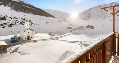 Appartement 'Presot' avec vue sur les montagnes, jardin partagé et Wi-Fi
