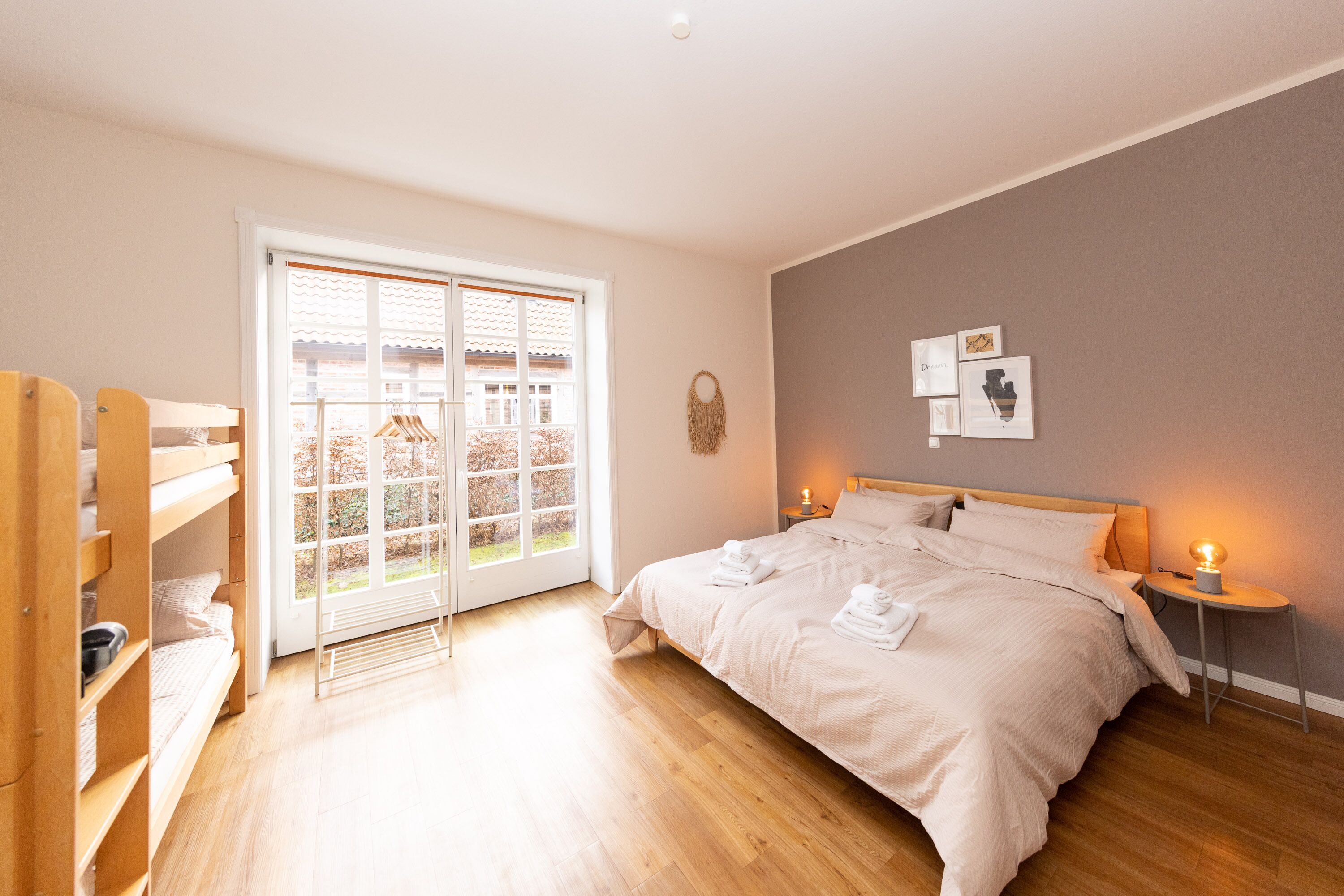 3 Schlafzimmer, Schreibtisch, kostenloses WLAN, Bettwäsche