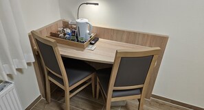 Restauration dans la chambre