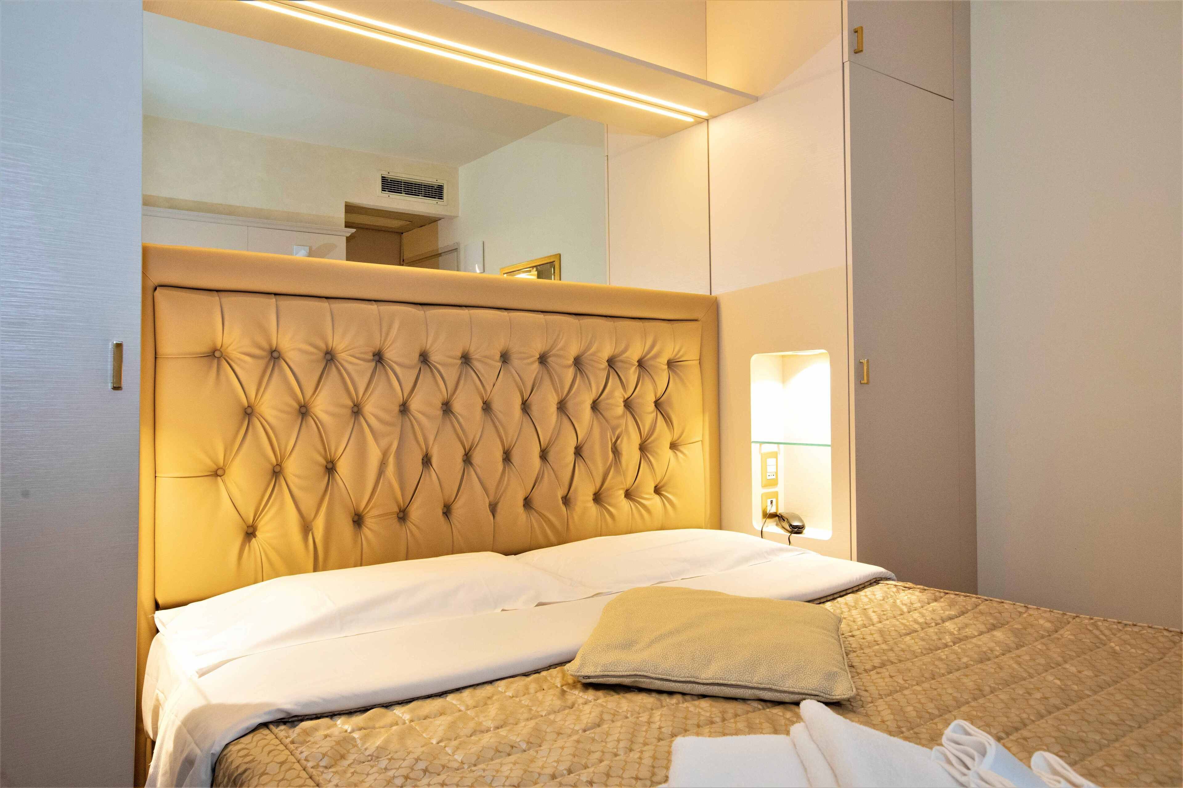 Superior Double or Twin Room | Minibar, desk, laptop workspace, soundproofing