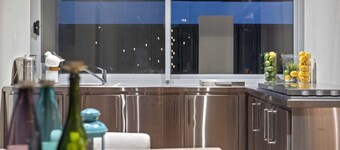 Family Escapade: Shops Beach and Sun Await