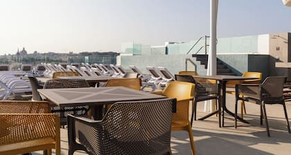 Alavits Hotel by ST Hotels