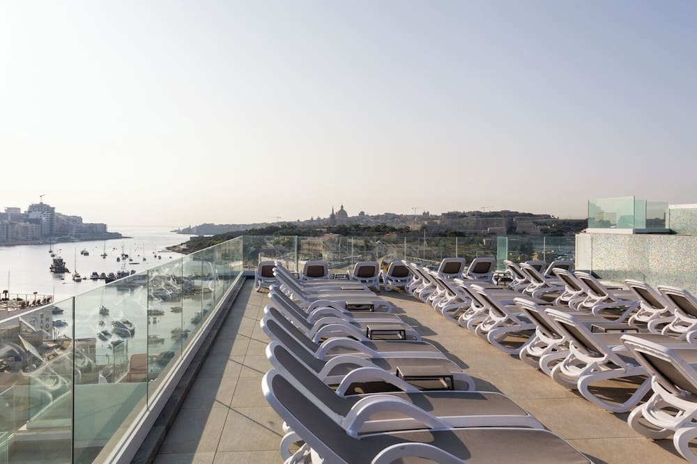 Alavits Hotel by ST Hotels