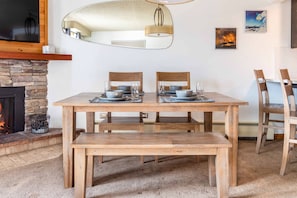 Dining - Beaver Run. Ski-In Ski-Out. Unbeatable Amenities. (Breckenridge)