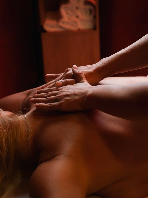 Behandlungsräume für Paare, Sauna, Körperbehandlungen, Aromatherapie
