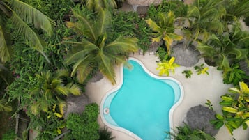 Piscina a l'aire lliure