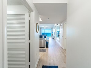 Interior - Ariel Dunes I 1608 *3 pools*Beach access* (Miramar Beach)