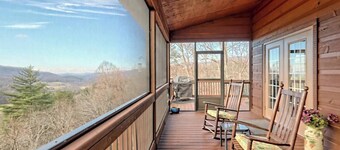 Nantahala Treehouse - by Chatuge Home Concierge,<br>Mountian view, deck fire pit