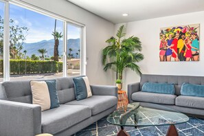 Télévision, baby-foot