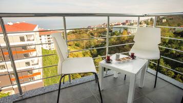 Premium bedding, minibar, in-room safe, desk