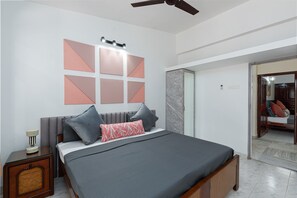 Vila grand | 3 quartos, cofres nos quartos, Wi-Fi de cortesia, roupa de cama