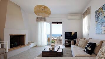 TV, fireplace, table tennis