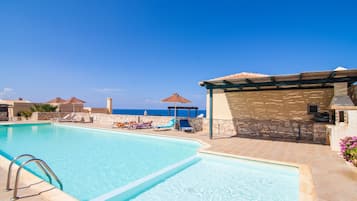 Utomhuspool