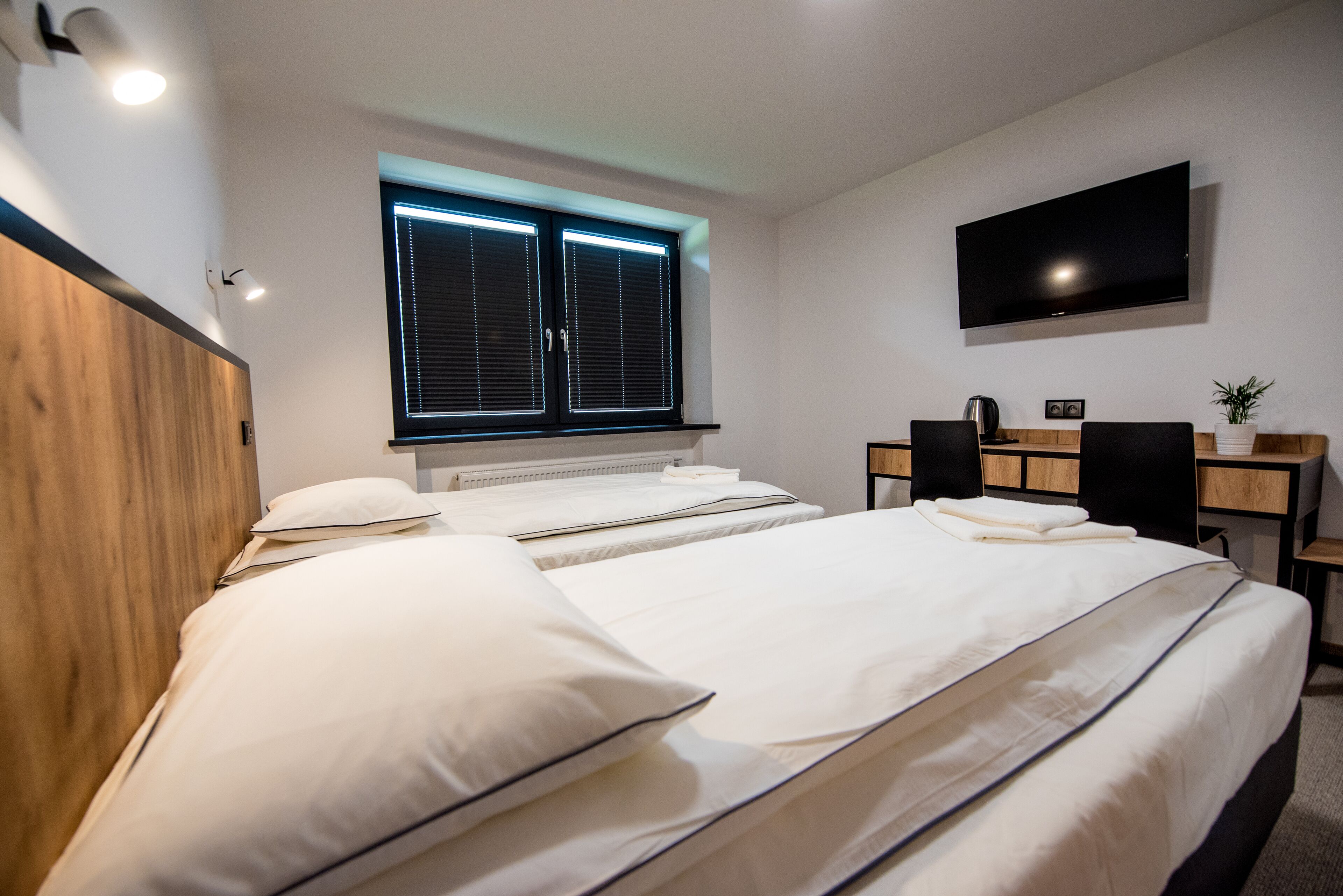 Ropa de cama de alta calidad, cubrecamas y colchones con pillow-top 